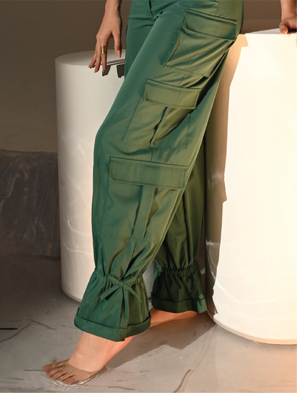 Pantalón cargo en drill bota ajustada Agua