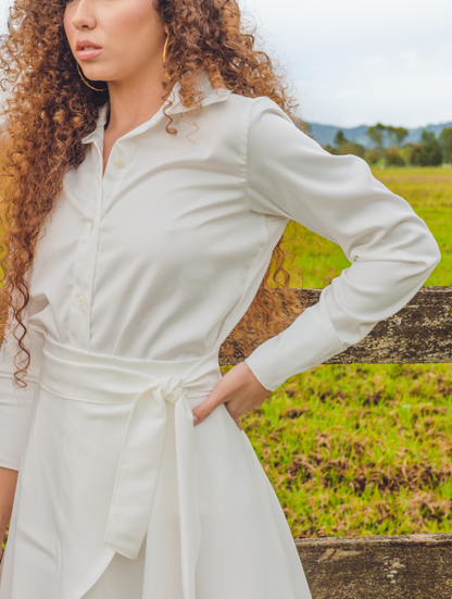 Camisa en seda suave con silueta ajustada Cristalina