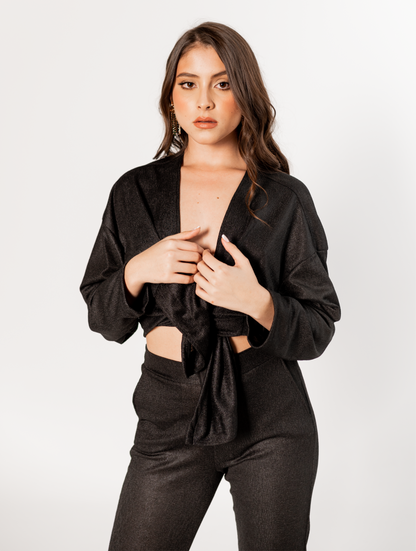 Set blusa abierta manga larga y pantalón tiro alto La Belle