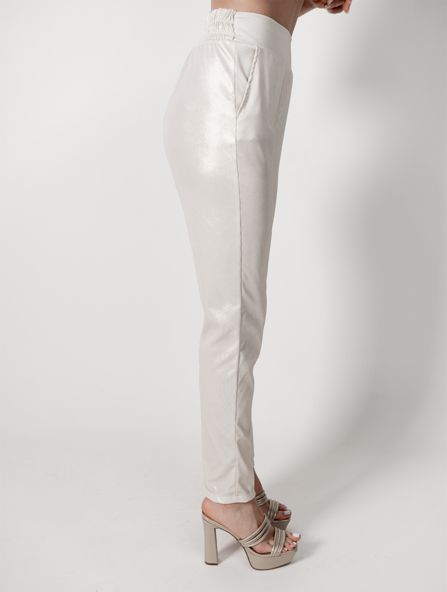 Pantalón clásico ajustado tiro alto Blanco Joie