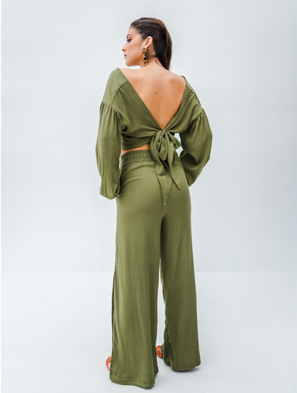 Set en lino crop top manga larga y pantalón con abertura Kubeo